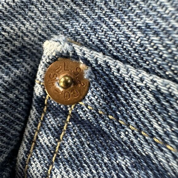 Levis 501 Jeans Womens 28 Medium Wash Made & Crafted Selvedge Denim Button Fly - Picture 11 of 16